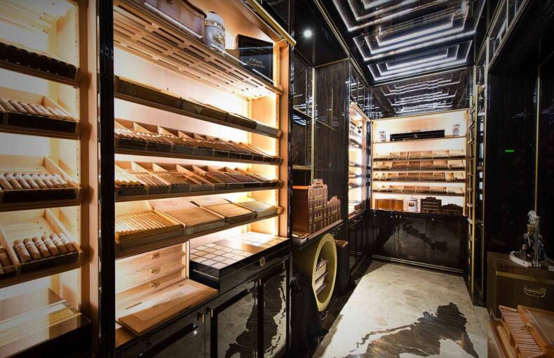 The Wellesley Cigar Terrace — London