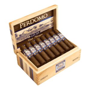 Perdomo Lot 23 Maduro Gordito 4½ × 60  Cigardepotus