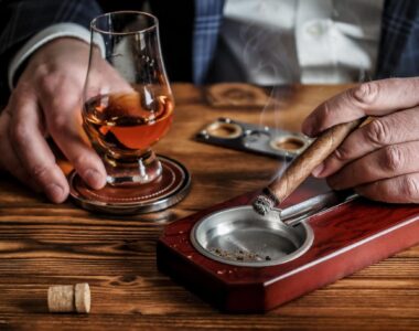 Cigar and Drink Pairing Guide for Aficionados  Cigardepotus